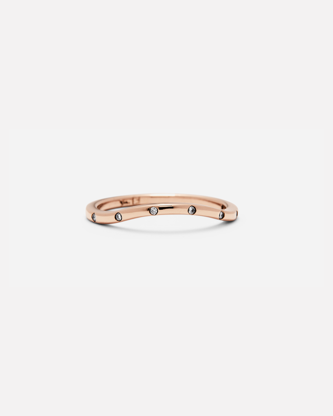 Wave Band / Flush 8 Diamonds By fitzgerald jewelry
