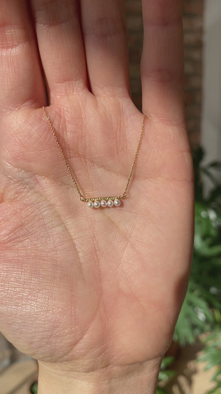 White Freshwater Pearls / Pendant