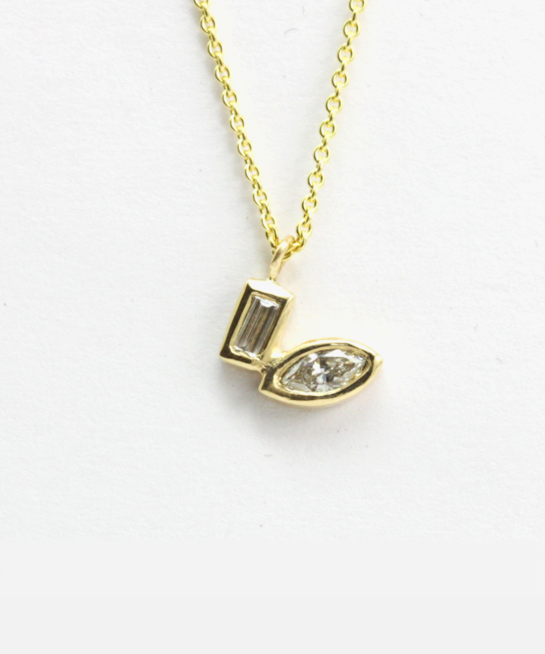 Bubble 14 / Colored Diamond Pendant By Hiroyo