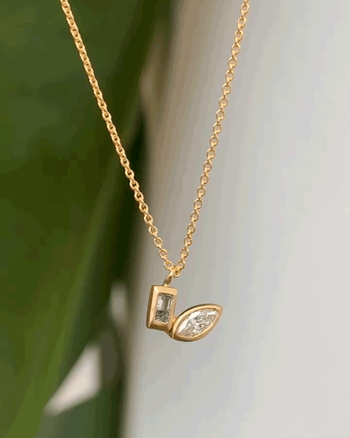 Bubble 14 / Colored Diamond Pendant By Hiroyo