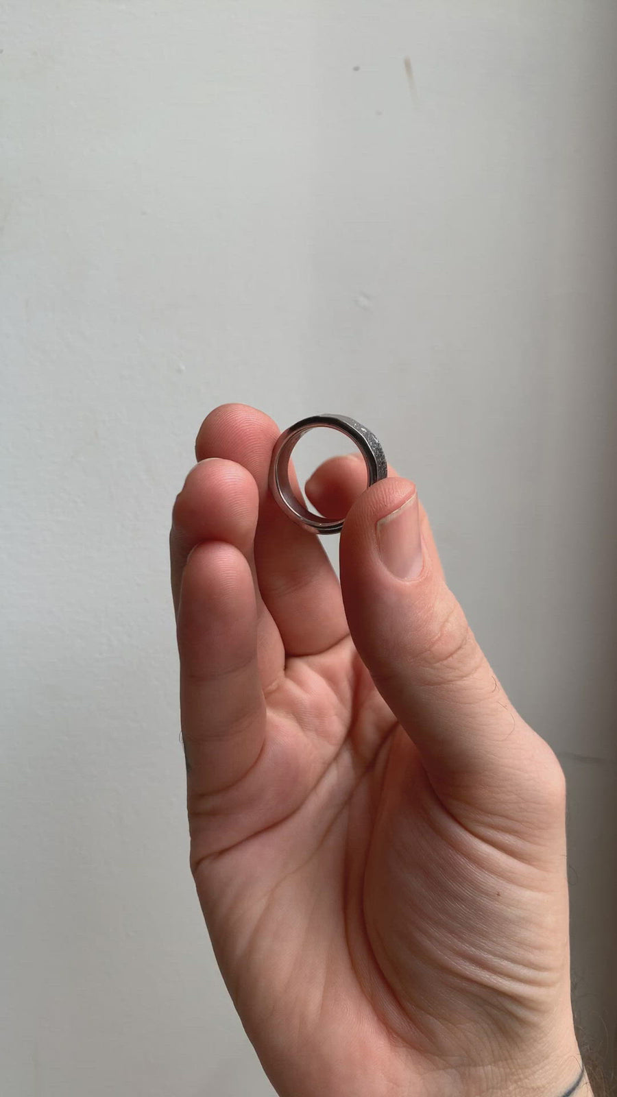 Flat Band / 6mm Reticulated