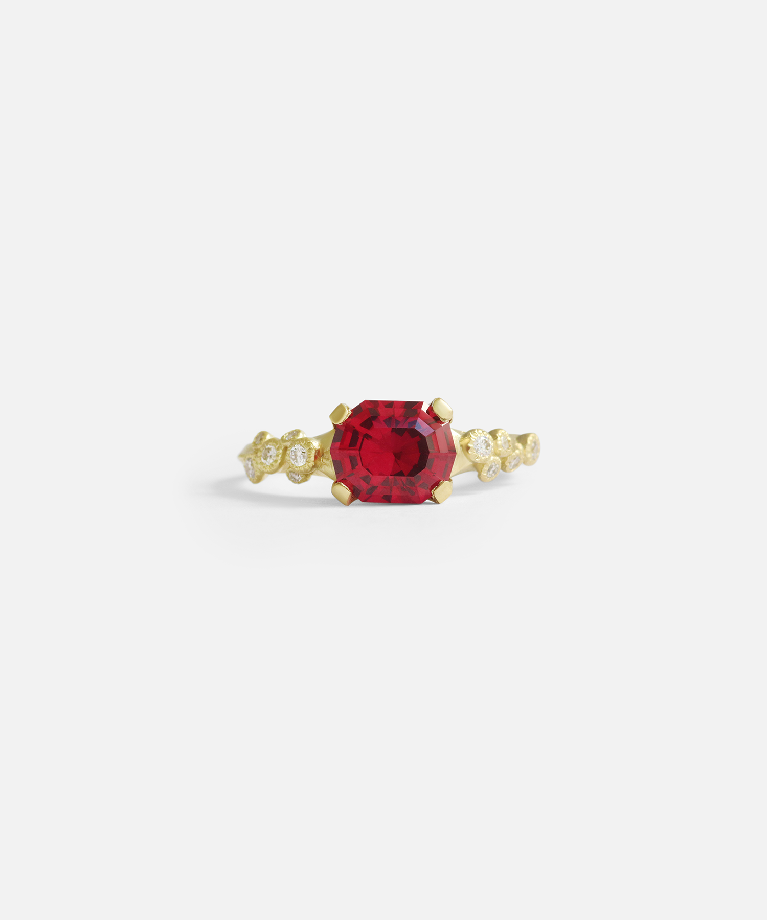 Melee E5 / Rhodolite Garnet By Hiroyo